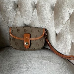 Dooney and Bourke wristlet